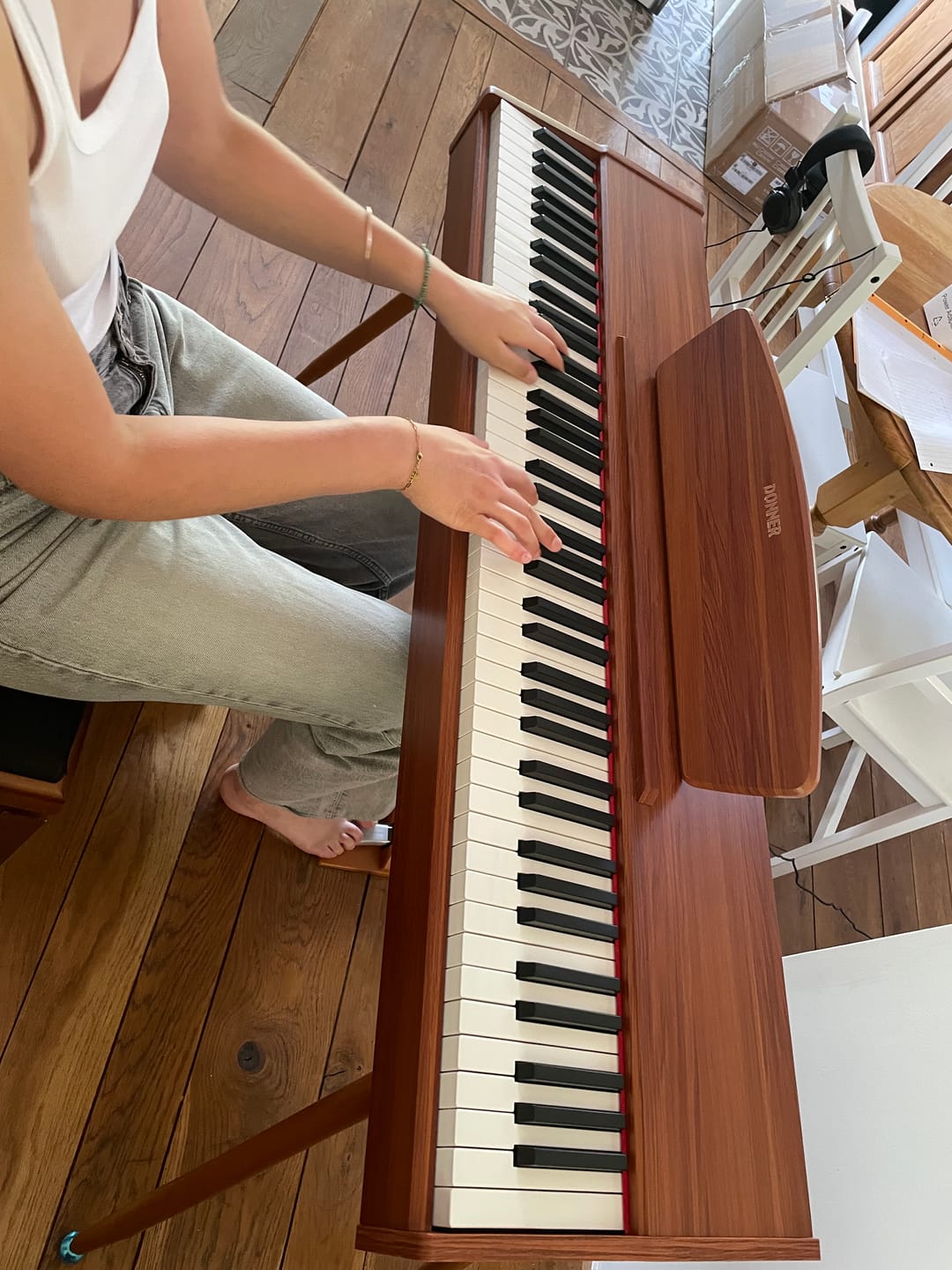Customer photo review of Donner DDP-80 Piano numérique domestique 88 touches Style boisé