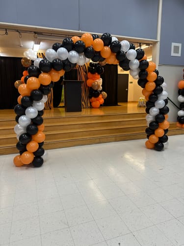 Customer photo review of 10x8 Ft Aluminum Balloon Arch Frame Wedding Arch Stand