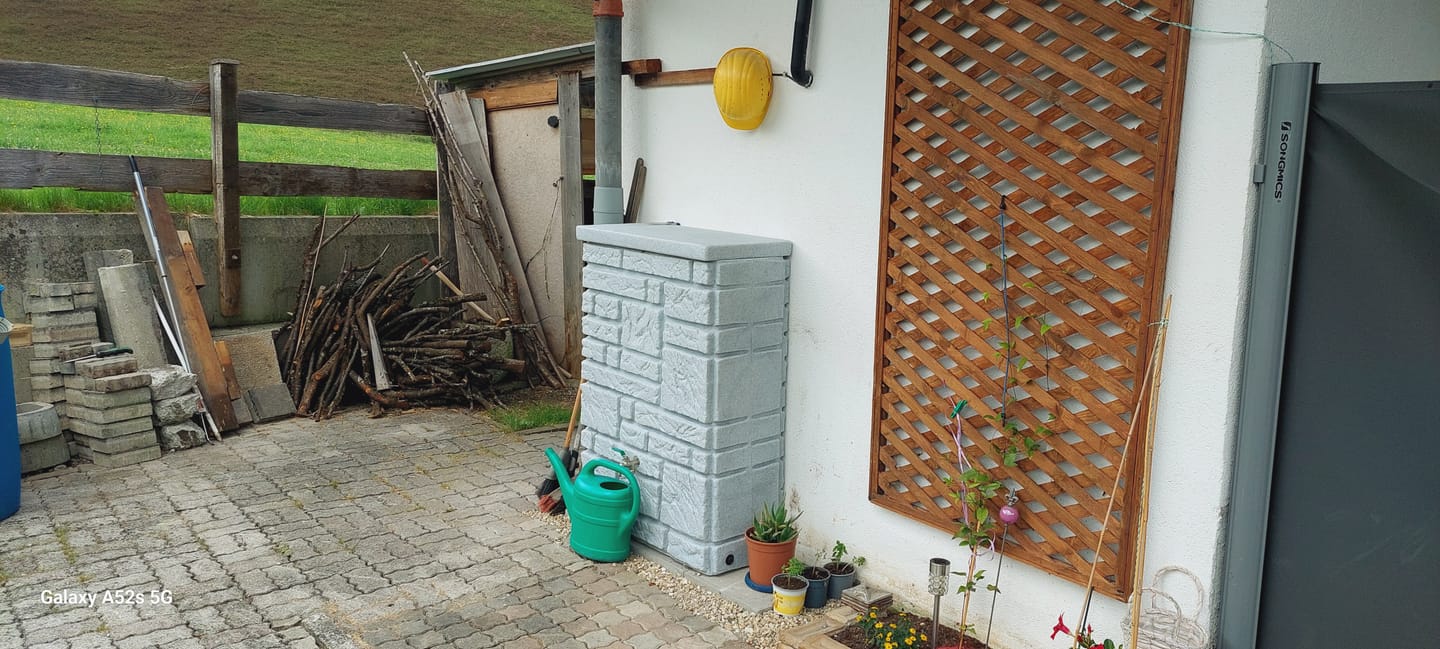 Customer photo review of YourCasa Regentonne 300 Liter [StoneRain] - Frostsicher & UV-beständig
