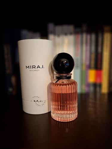 Customer photo review of Miraj Amara