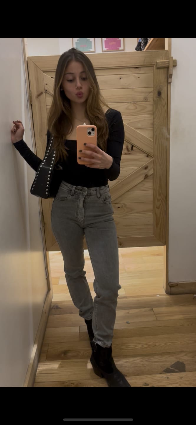 Customer photo review of Pantalón Andorra Gray R