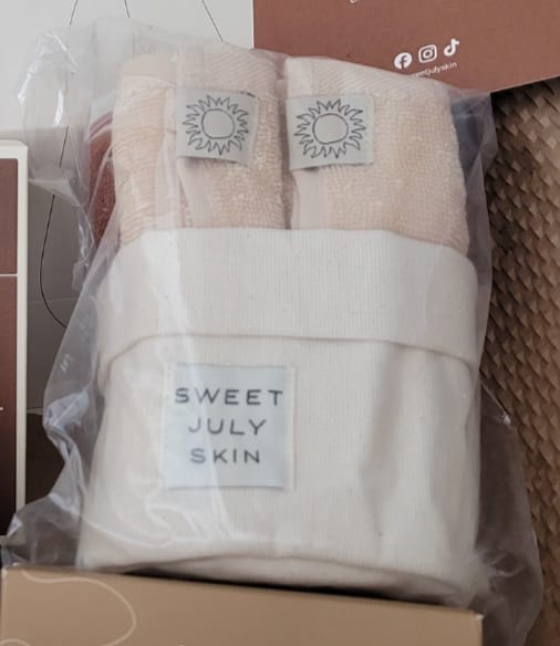 Customer photo review of Day + Night Face Towel Set (Set of 6)
