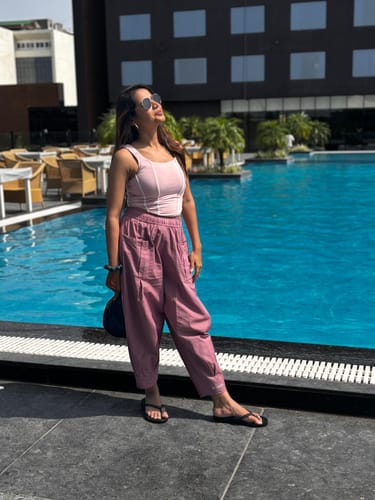 Customer photo review of Boxate Yoga Pants