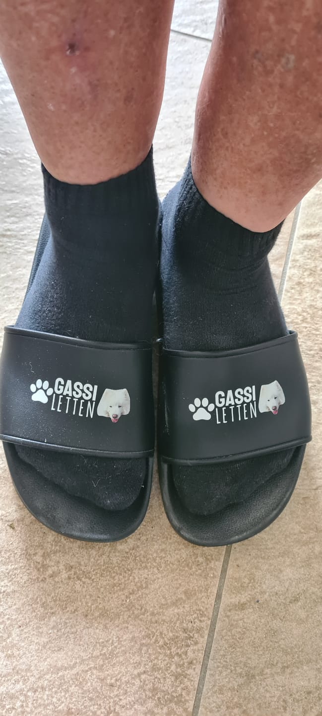 Customer photo review of Gassiletten - Individuelle Badelatschen