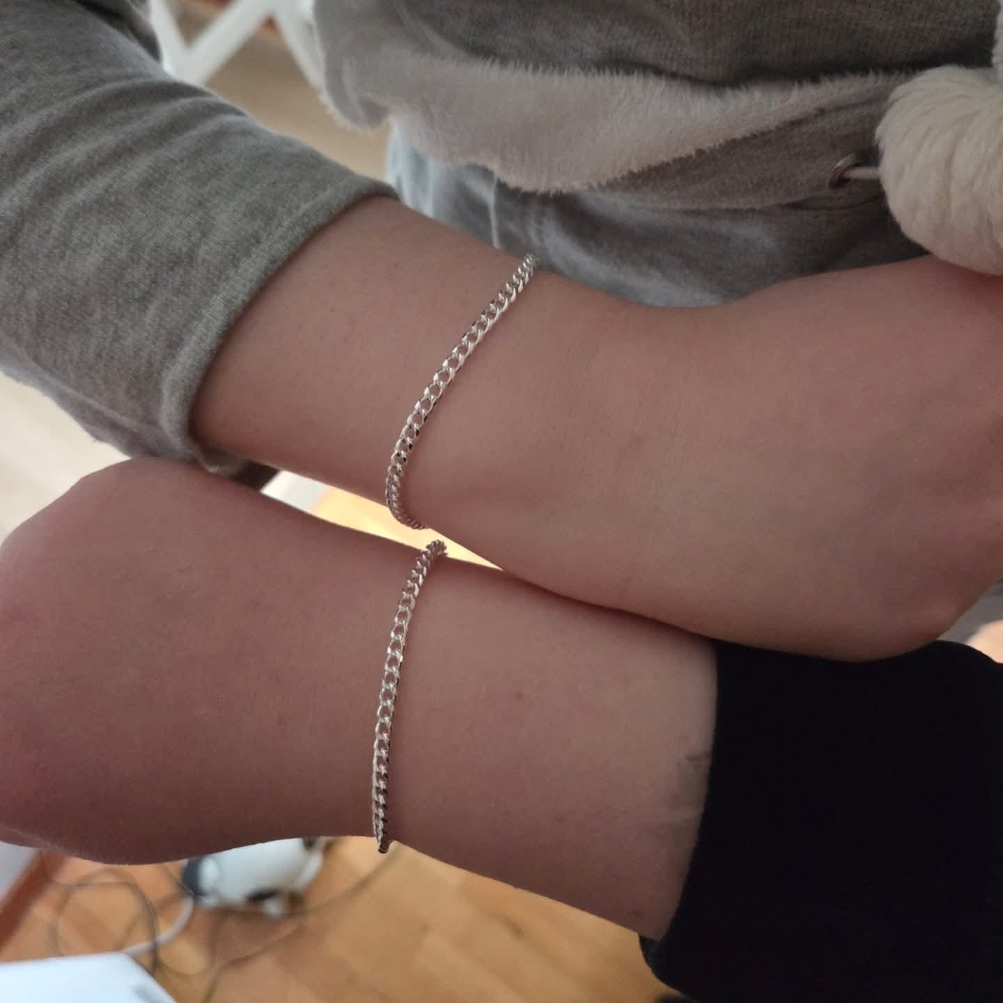 Customer photo review of Bundle armband