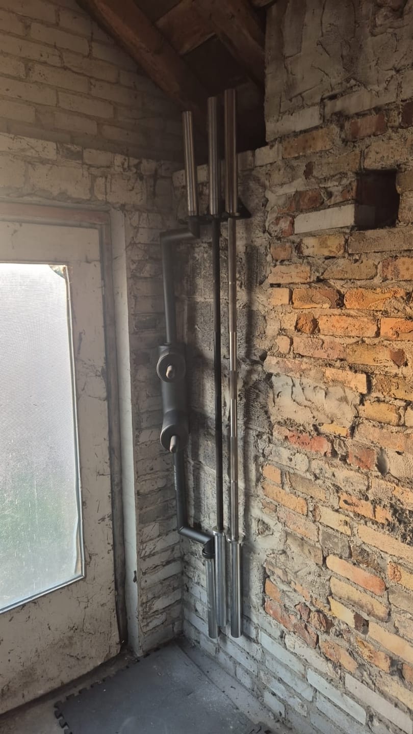 Customer photo review of Riot Olympic Safety Squat Bar