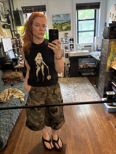 Customer photo review of American Vintage Camouflage Cargo Shorts