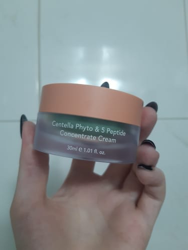 Customer photo review of CENTELLA phyto & 5 peptide concentrate cream