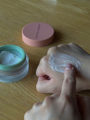 Customer photo review of CENTELLA phyto & 5 peptide concentrate cream