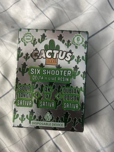 Customer photo review of Cactus Labs | Six Shooter D9 LR 6G Disposable - Sour Tangie | AK-47 | Dubian Poison