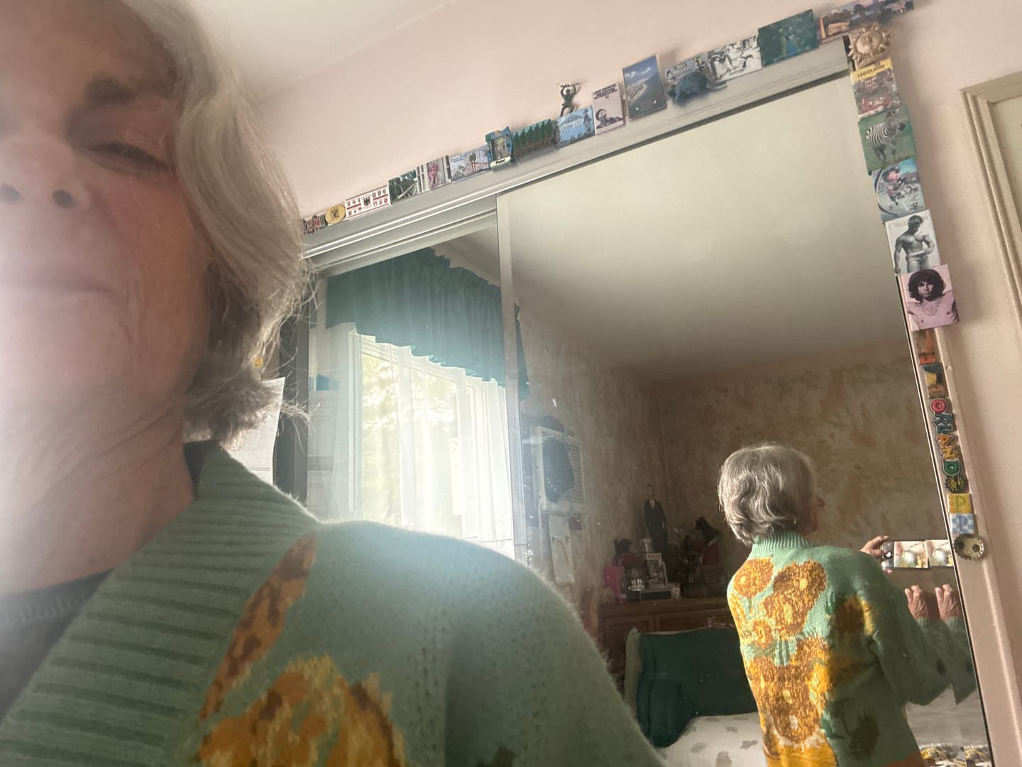 Customer photo review of Van Gogh Vintage Cardigan Knit Sweater