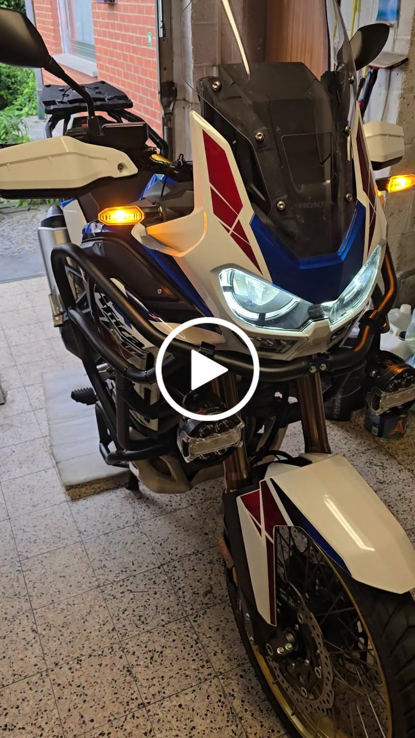 Customer video review of D7 PRO Multi-Beam Driving Lights with Modular X-Lens System
