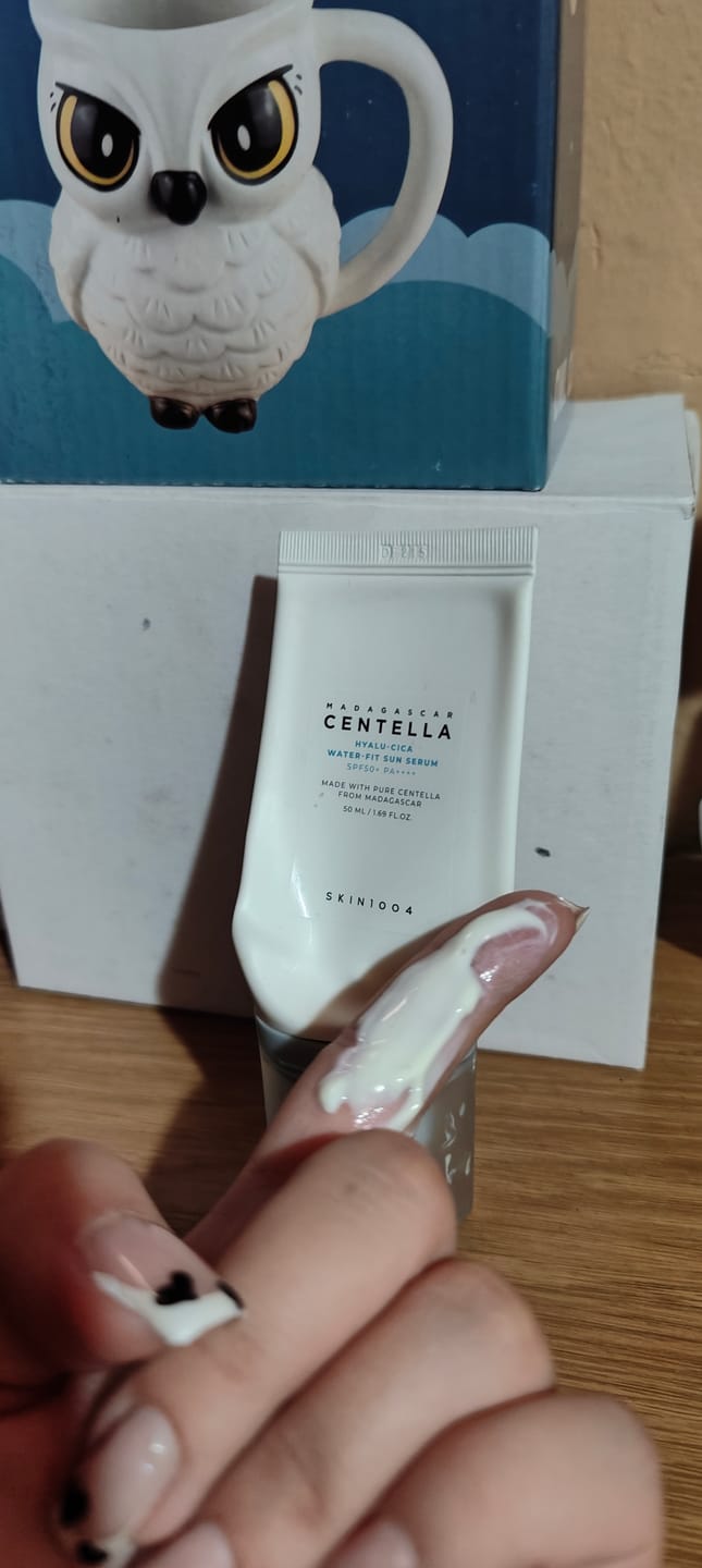 Customer photo review of Hyalu-Cica Water-Fit Sun Serum SPF50+ PA++++