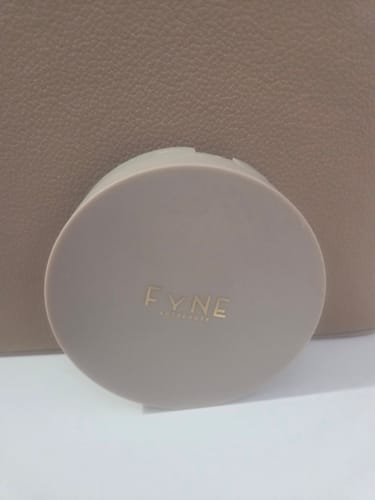 Customer photo review of SATIN SKIN TINTED TOUCH