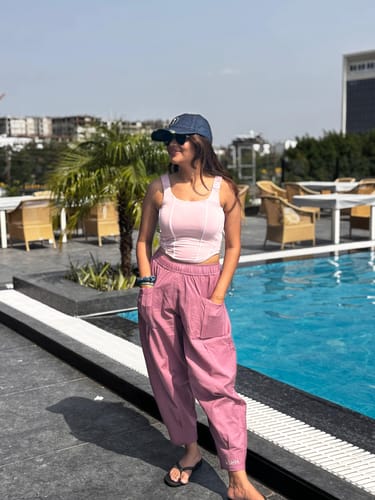 Customer photo review of Boxate Yoga Pants