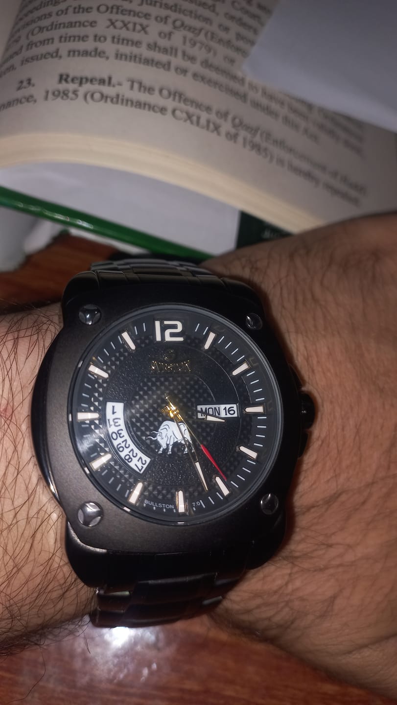 Customer photo review of Bullston