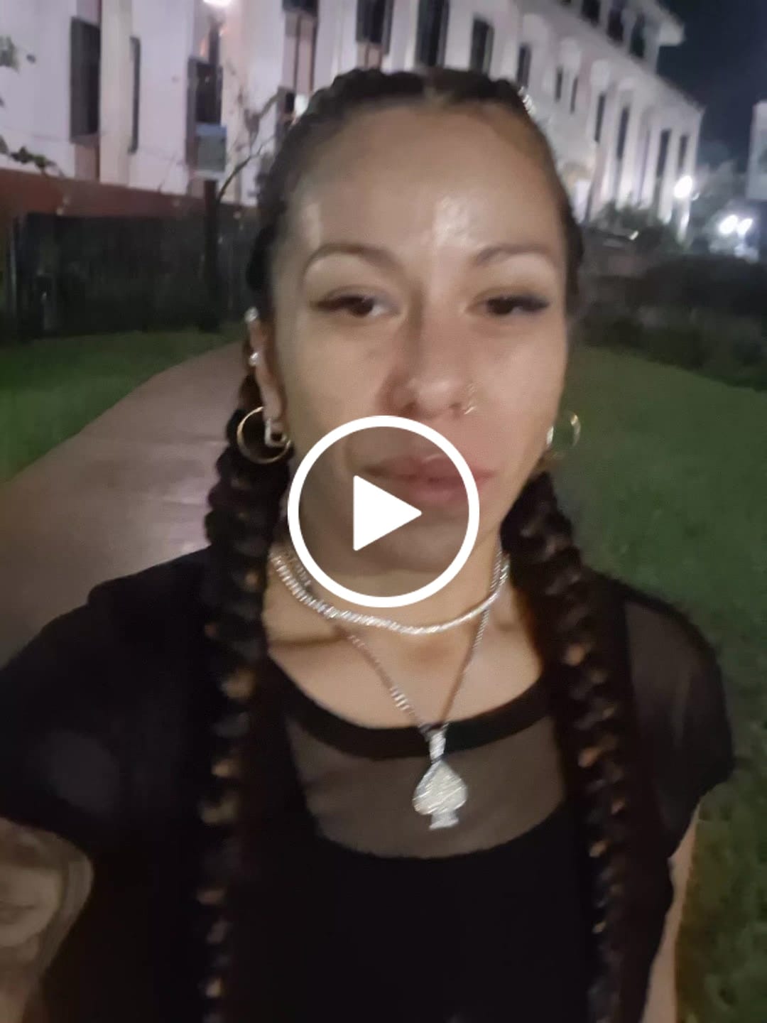 Customer video review of 8 Tooth Standard Iced Grillz - White Gold