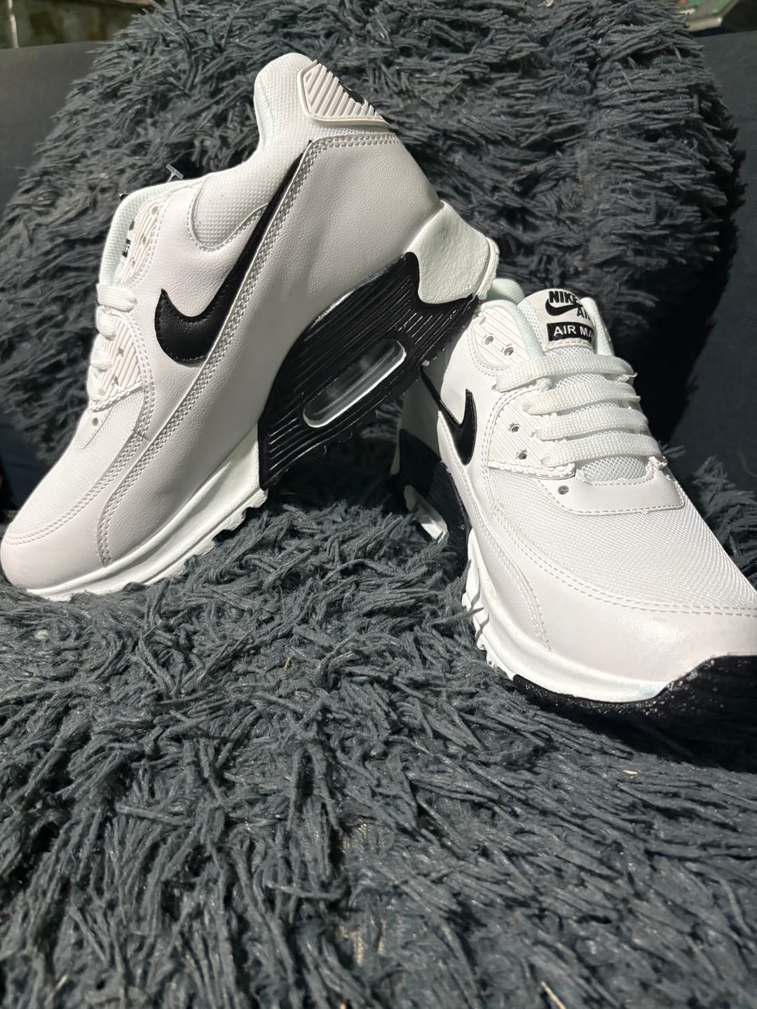 Customer photo review of Tenis Neo Grand Court Blanco Total