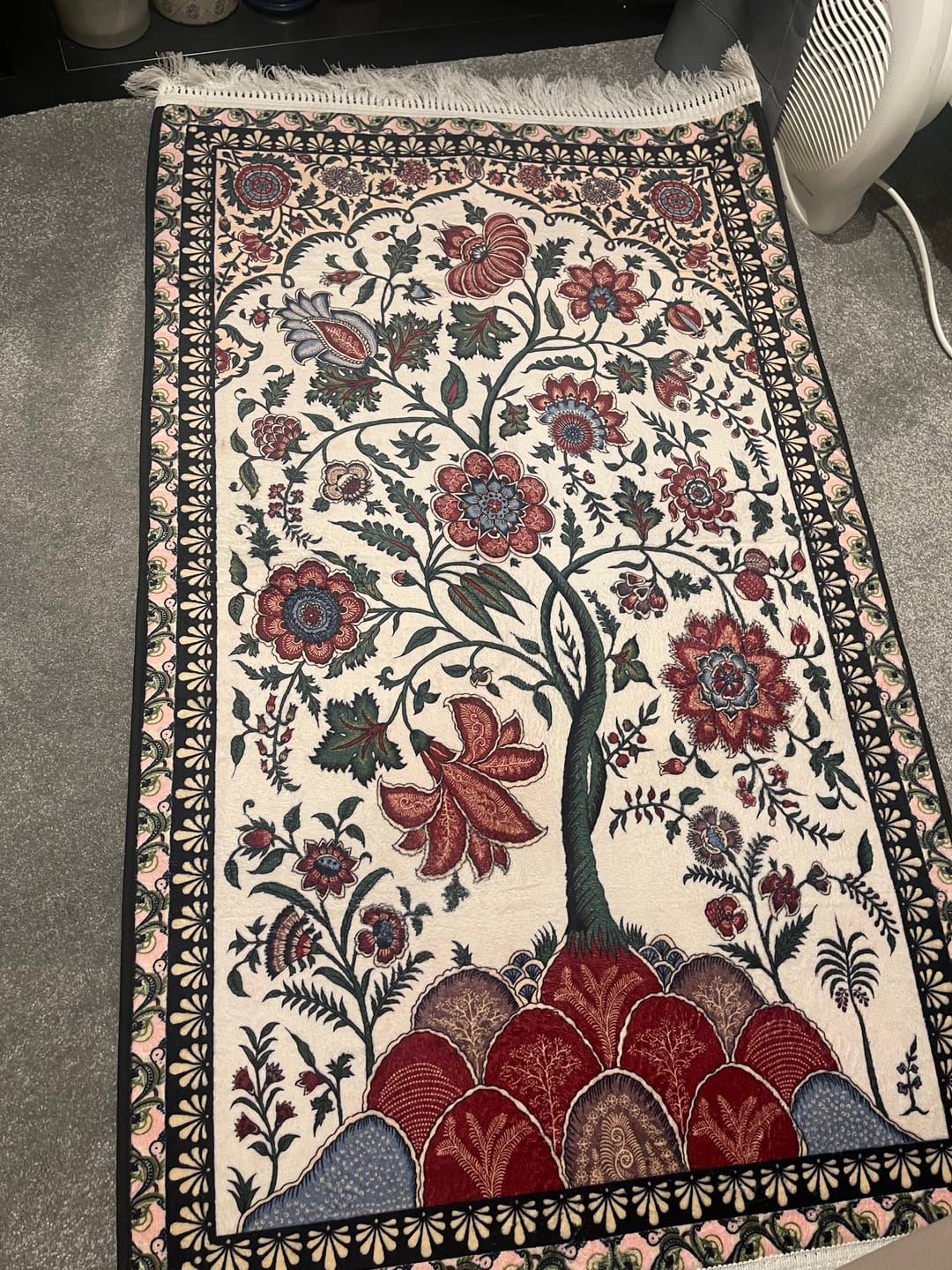 Customer photo review of Floral  Padded Prayer Mat