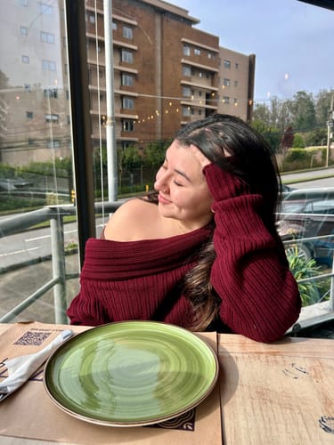 Customer photo review of SWEATER LINA BURDEO