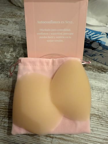 Reseña con foto de un cliente sobre Pezoneras Círculos