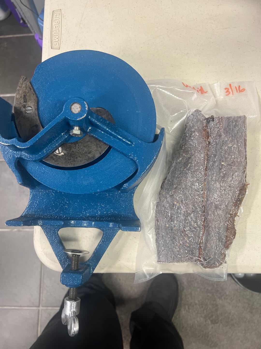 Customer photo review of Hand Biltong Slicer