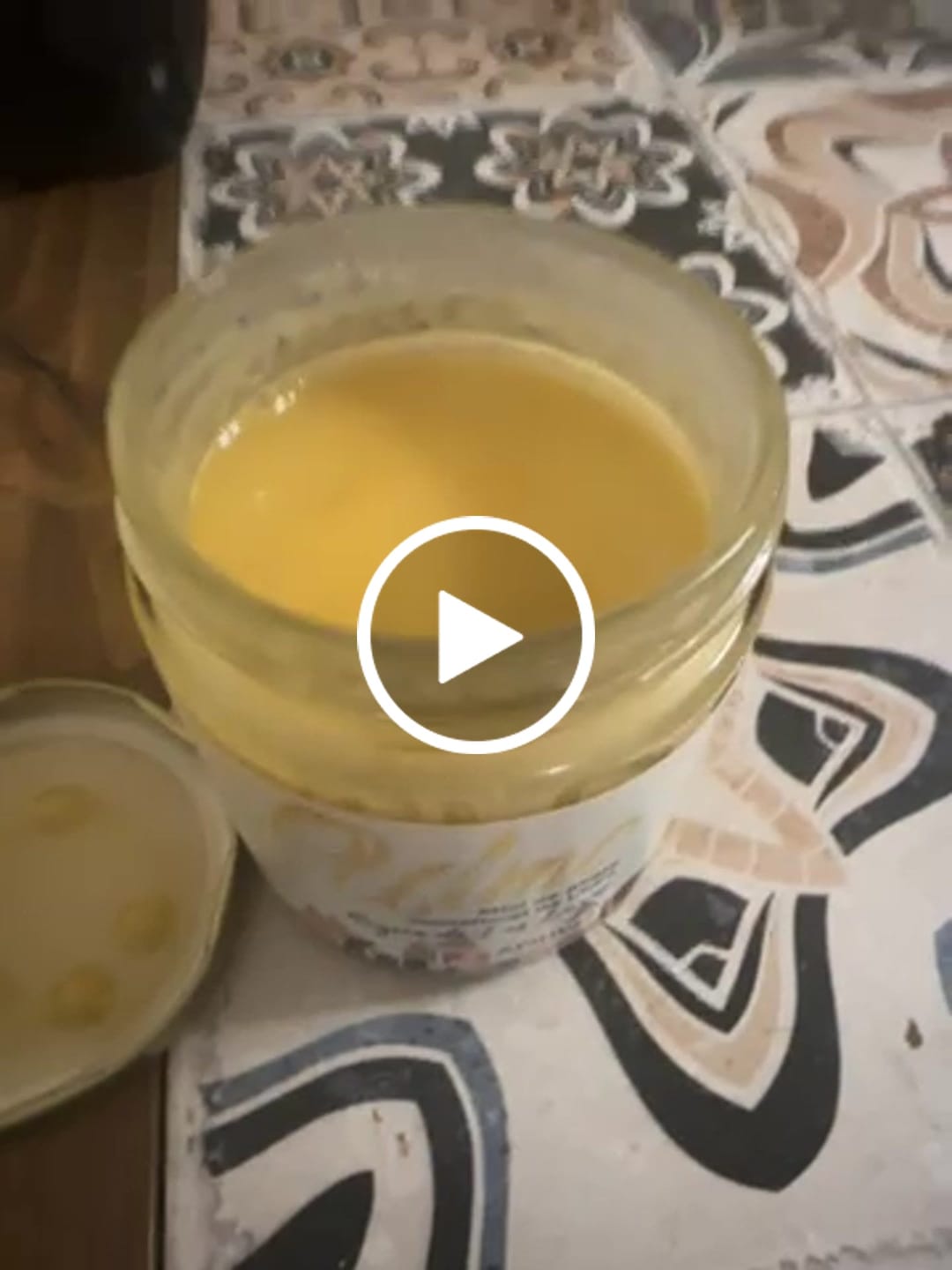 Customer video review of Miel de Ulmo 515 grs