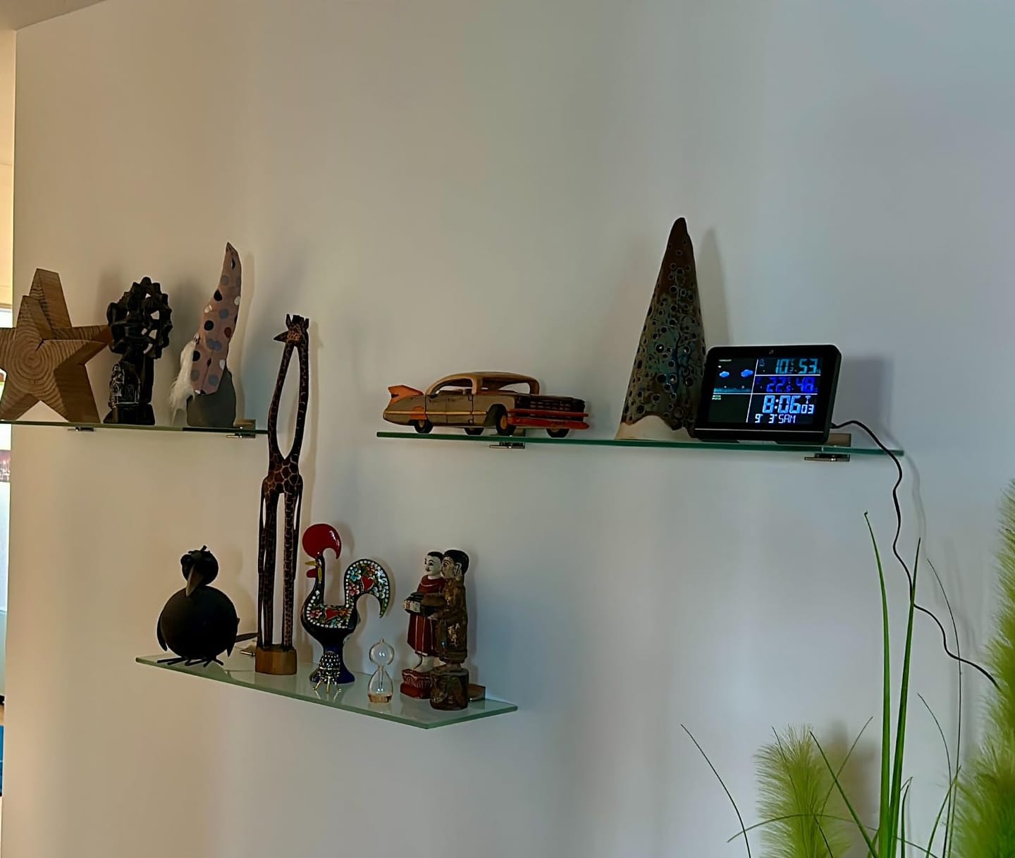 Customer photo review of Glasregal Badezimmer Glasablage, Badregal 8mm Hartglas, DELLA, Chrom Glanz, Klarglas