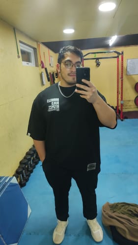 Reseña con foto de un cliente sobre Cadena Cuban Link 8mm