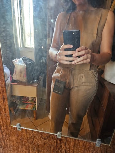 Lorena B. review of Calça Jeans Slouchy Cacau Marrom Claro image 1 out of 1