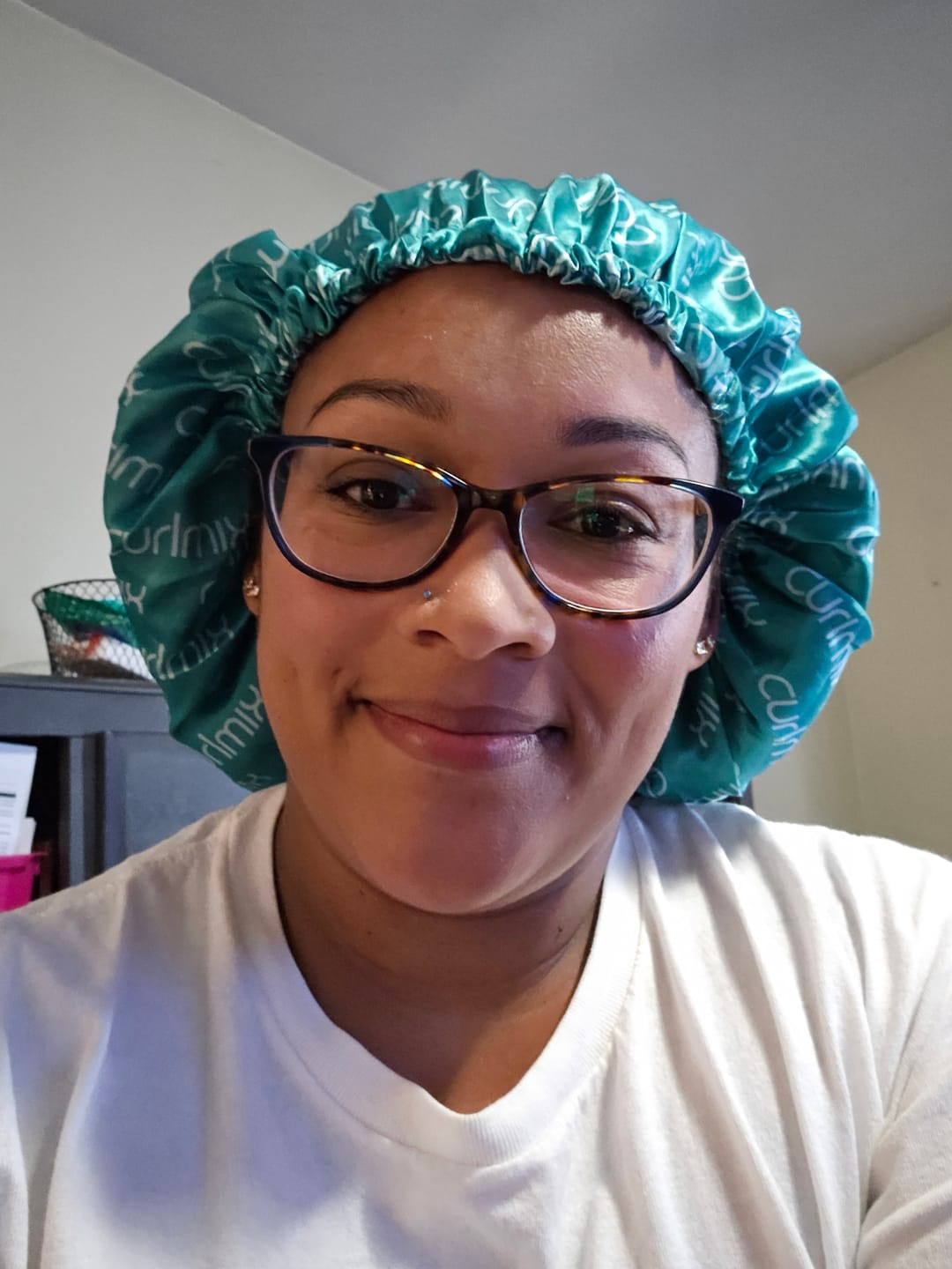 Customer photo review of CurlMix Satin Bonnet 2-in-1 Reversible with Adjustable Drawstring