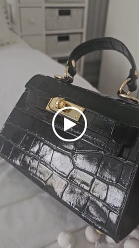 Customer video review of The Kate Bag Croc