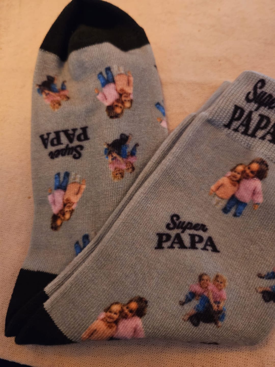 Customer photo review of Beste Papa - Gepersonaliseerde sokken voor ouders en grootouders