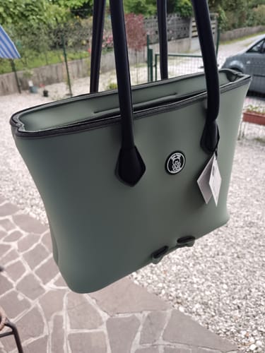 Michela R. review of TRIO | Shopping Maniglie + Pochette + Trousse image 1 out of 1