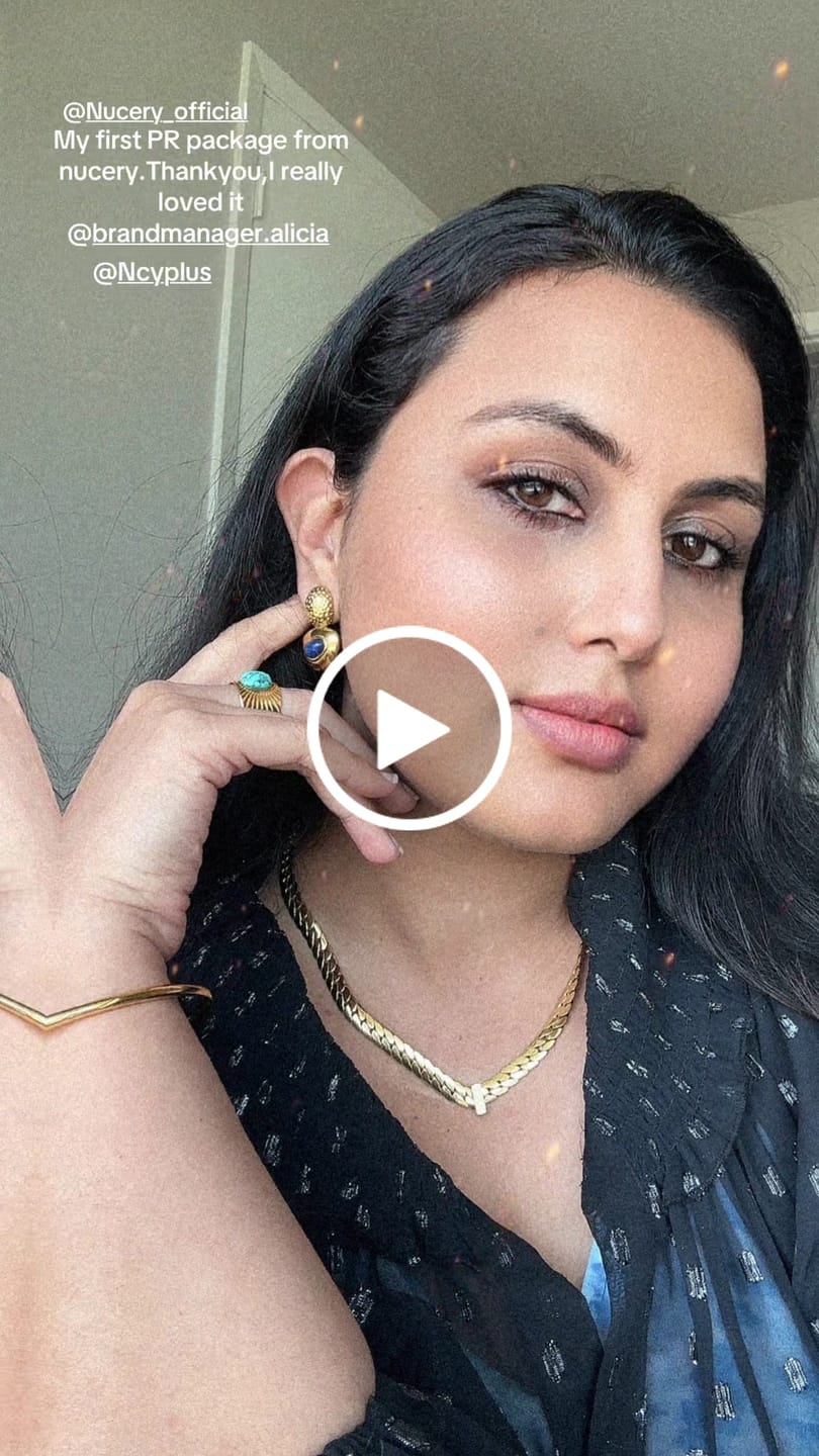 Customer video review of Jana