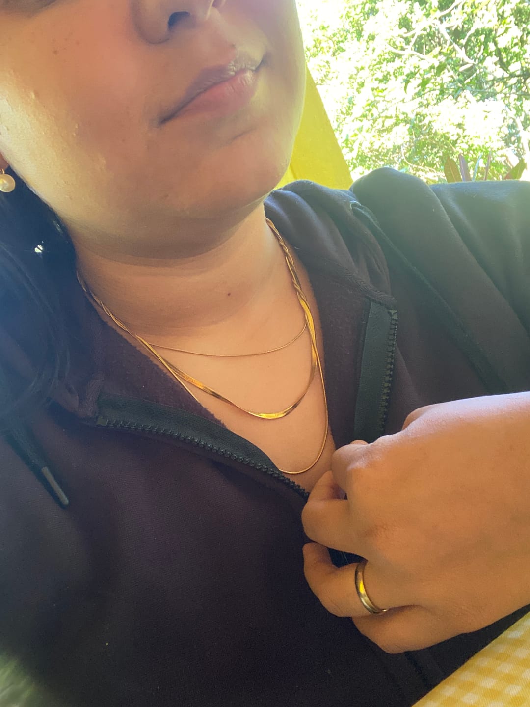 Customer photo review of Colar Celina Trio Camadas Malha Banhado em Ouro 18K