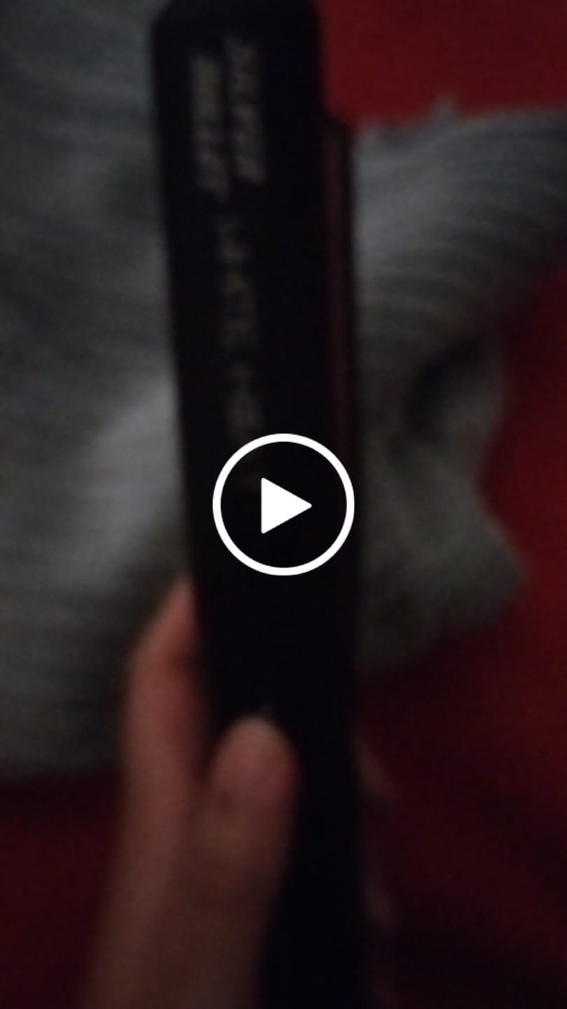 Customer video review of Silver Bullet White Heat (GOLD PLATE EDITION) Soft Touch Titanium Flatiron 25mm 130-230degrees C