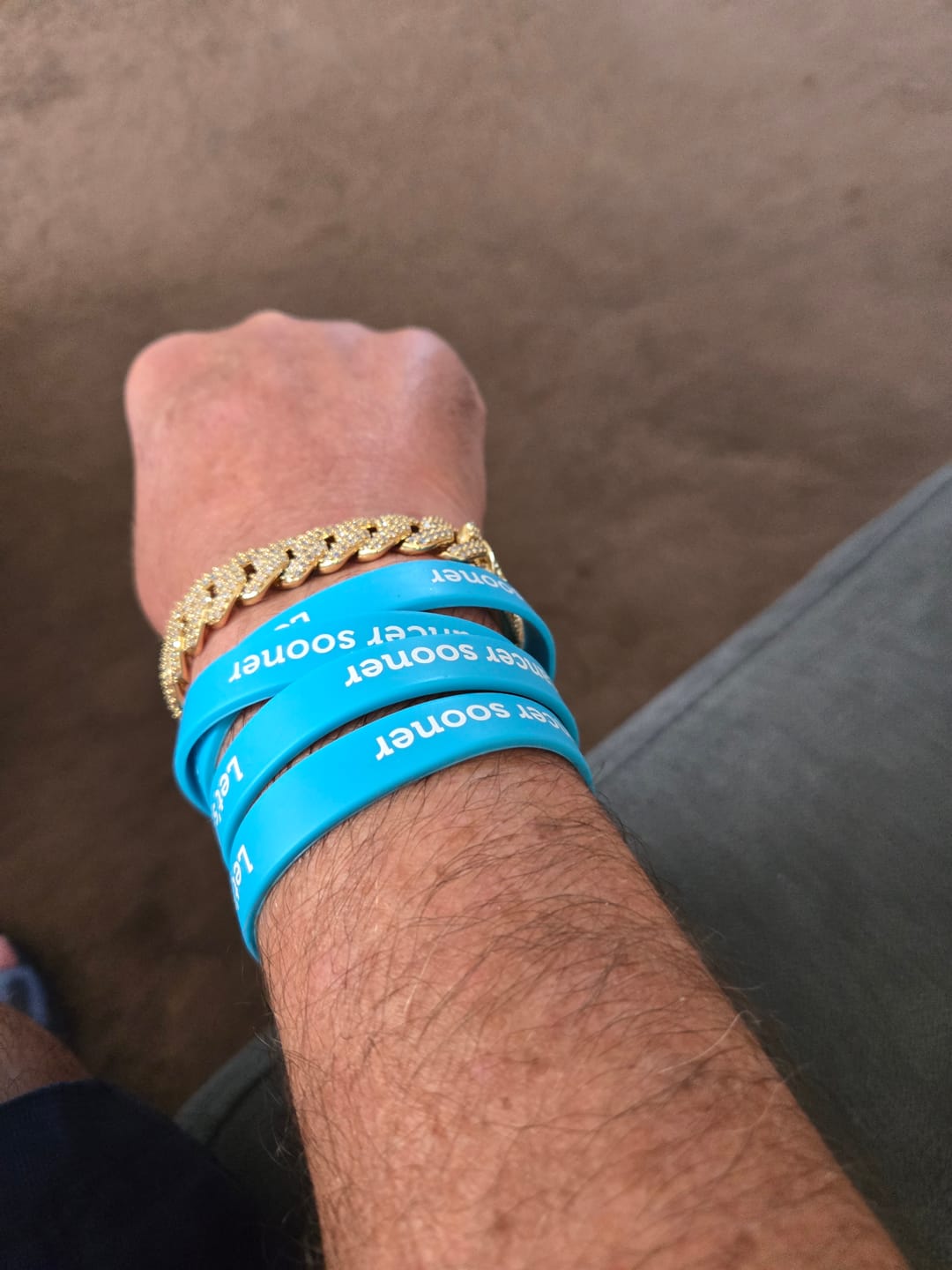 Customer photo review of 14mm Monaco Bracelet - Gold