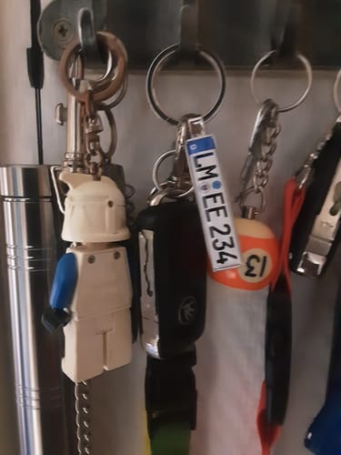 Customer photo review of Kennzeichen Schlüsselanhänger Mini Nummernschild Metall