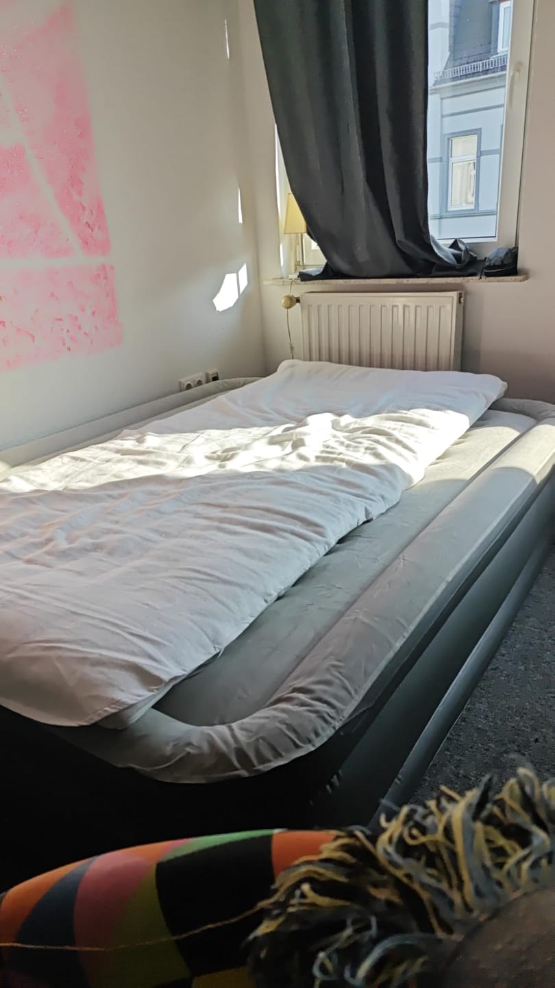 Customer photo review of Luftmatratze selbstaufblasend