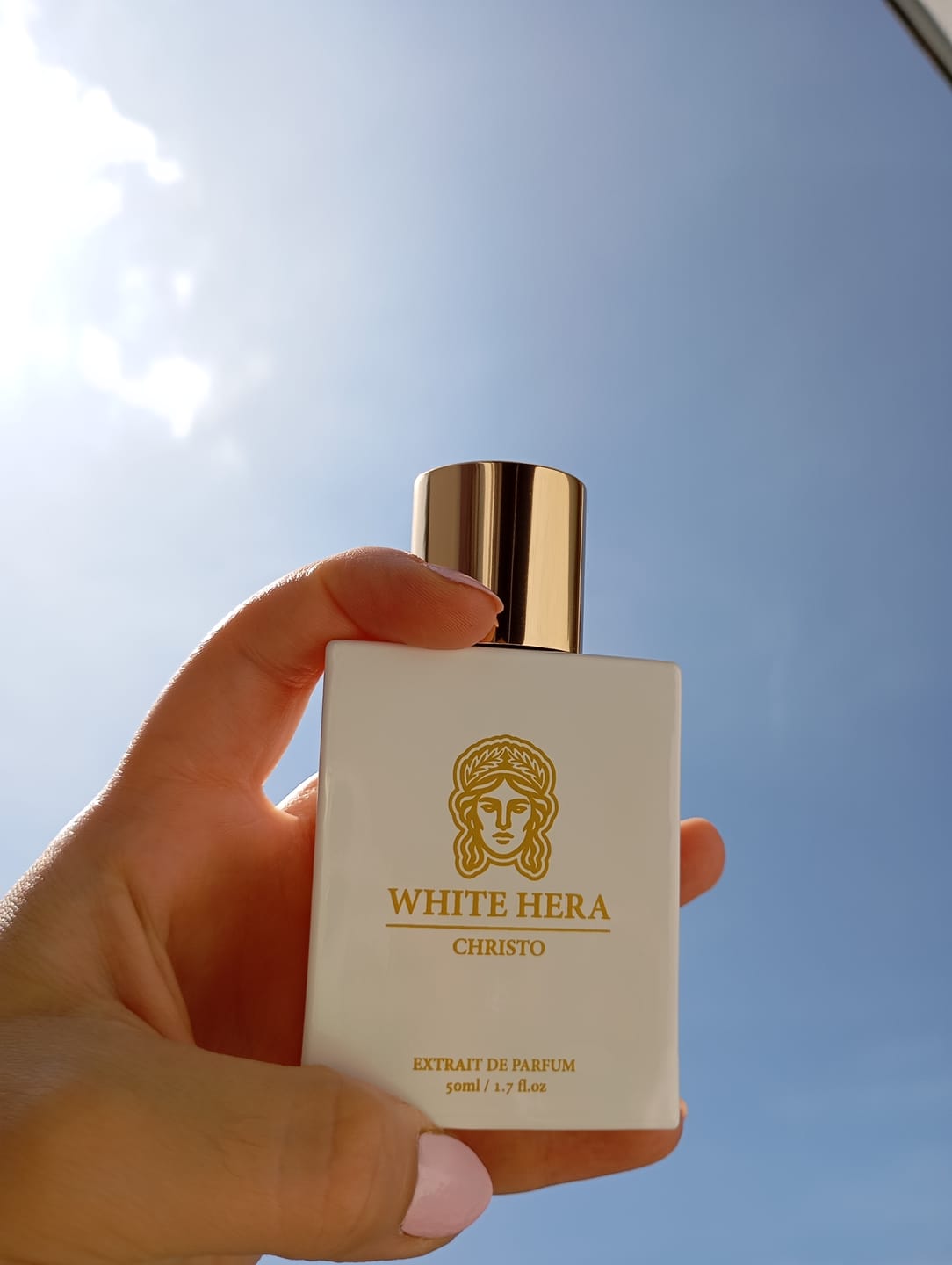 Customer photo review of WHITE HERA - Damen Parfum