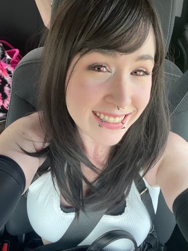 Customer photo review of Kazzue Poppy Red