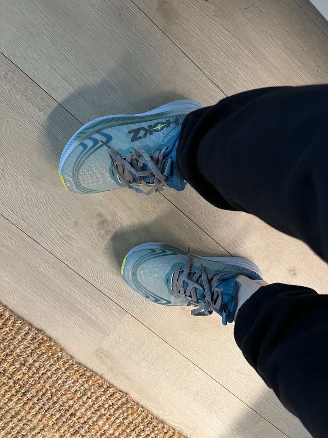 Customer photo review of HOKZ V2 Träningsskor
