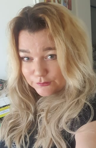 Customer photo review of The Loose Wave HD Fibre 24" Lace U Part Wig