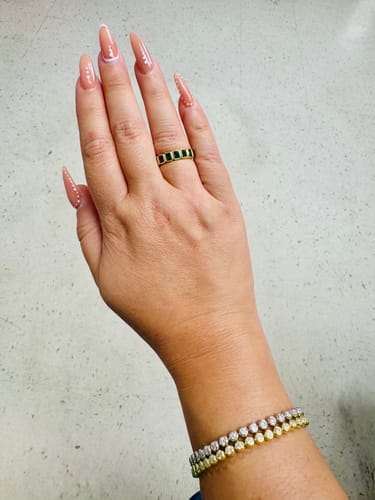 Customer photo review of ETERI TENNIS BRACELET 14K Yellow Gold Vermeil