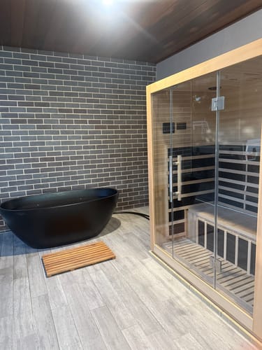 Customer photo review of Nordhaus Ice Bath - Matte Black - Oval + 3 Person Infrared Sauna