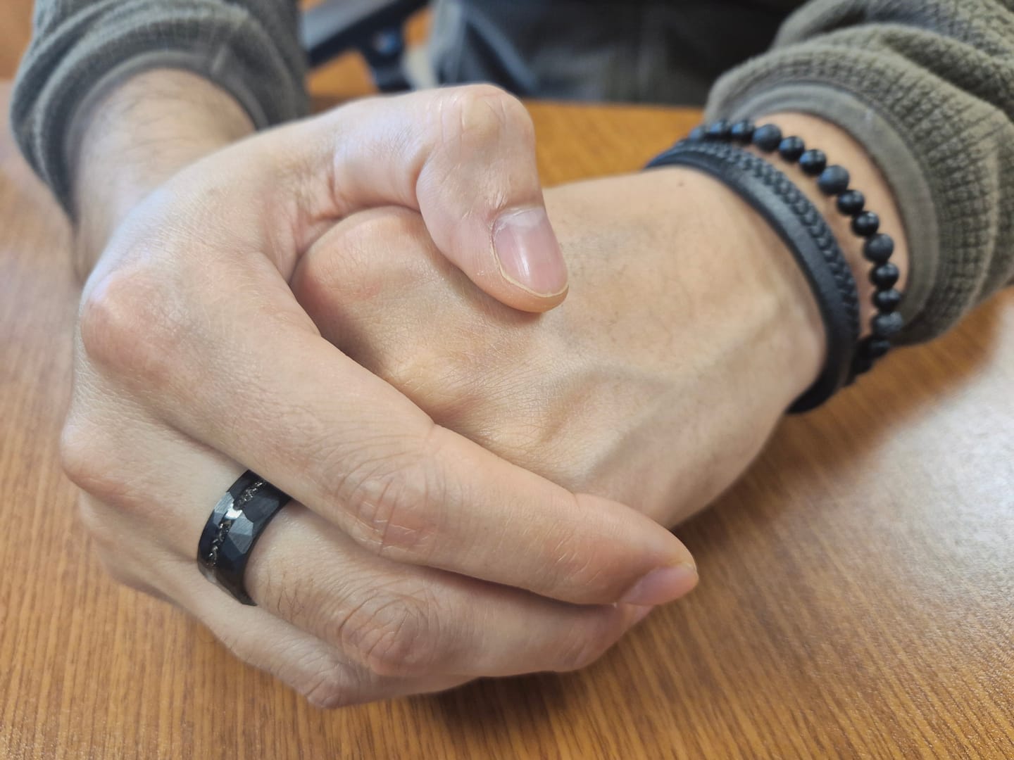 Customer photo review of Anillo Diamonds Trench Carburo de Tungsteno