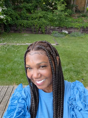 Customer photo review of Jumbo Box Braid Wig, Transparent Full Lace, Color 1B, Waist Length, Glueless - Layla