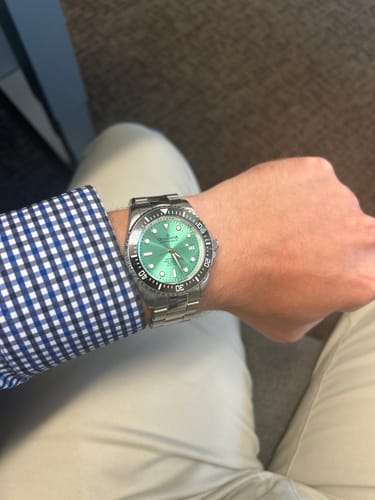 Customer photo review of Oceaneva Men's Deep Marine Explorer II 1250M Pro Diver Watch Aquamarine Burst Dial