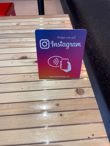 Customer photo review of Instagram Aufsteller